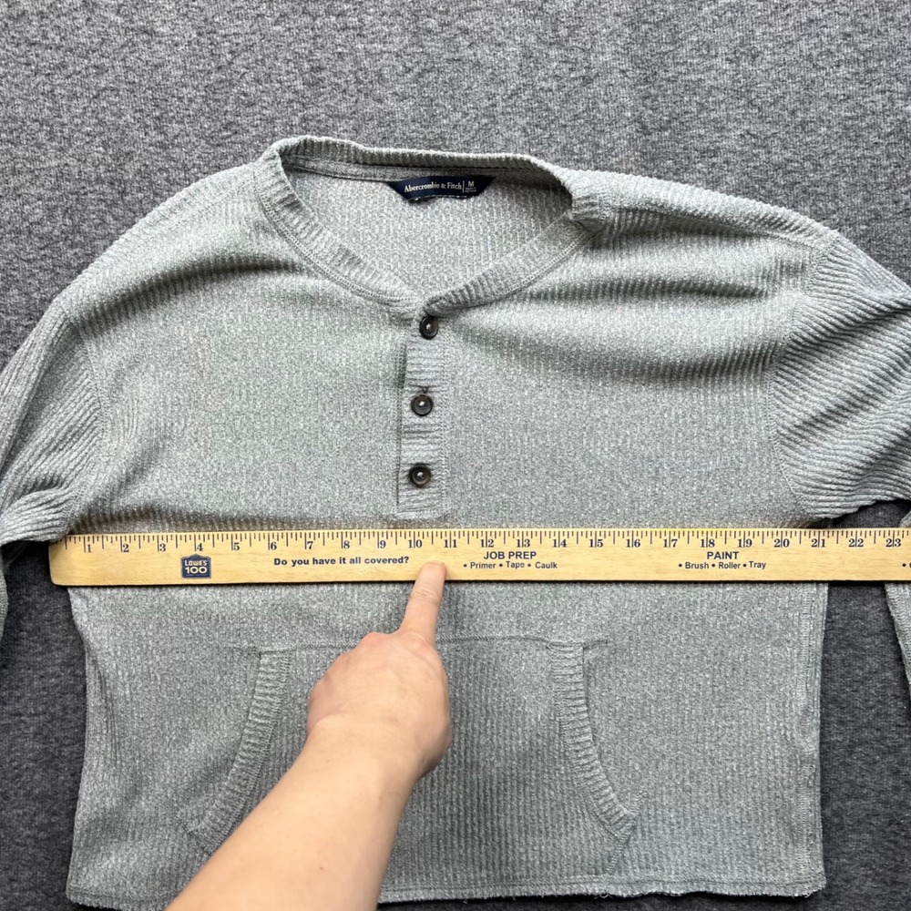 Abercrombie & Fitch Shirt Womens Medium Gray Sweater Henley Ribbed Cropped - Picture 13 of 15